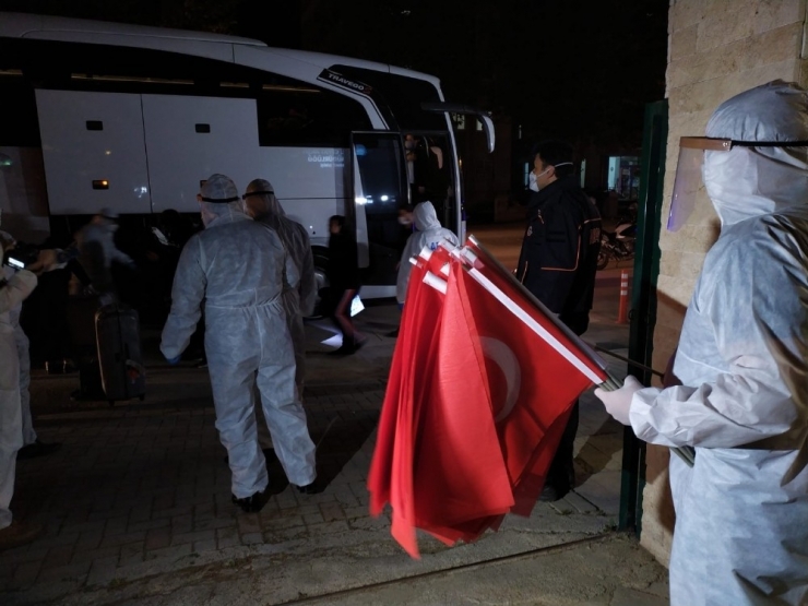 Karantinadaki Gurbetçi Hollanda İle Türkiye Arasındaki Farklı Böyle Anlattı: