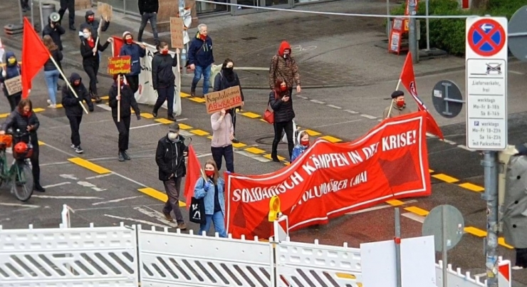 Almanya’da Sosyal Mesafeli 1 Mayıs Yürüyüşü