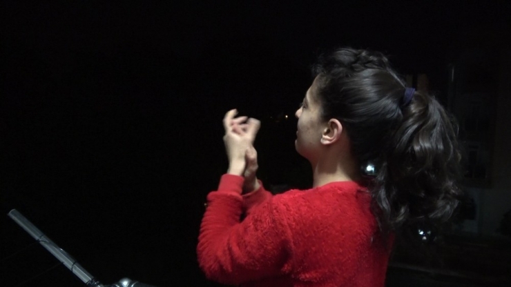 Antalya’da 1 Mayıs Balkonlardan Kutlandı