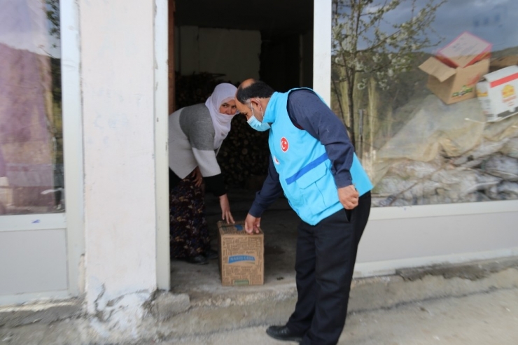 Hizan Müftülüğünden İhtiyaç Sahibi 150 Aileye Yardım