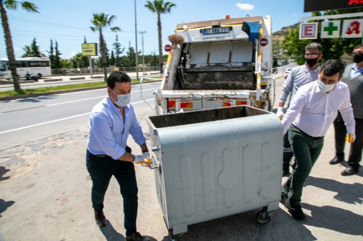 Sokağa Çıkma Kısıtlamasına Uymayan Başkana 3 Bin 150 Lira Ceza