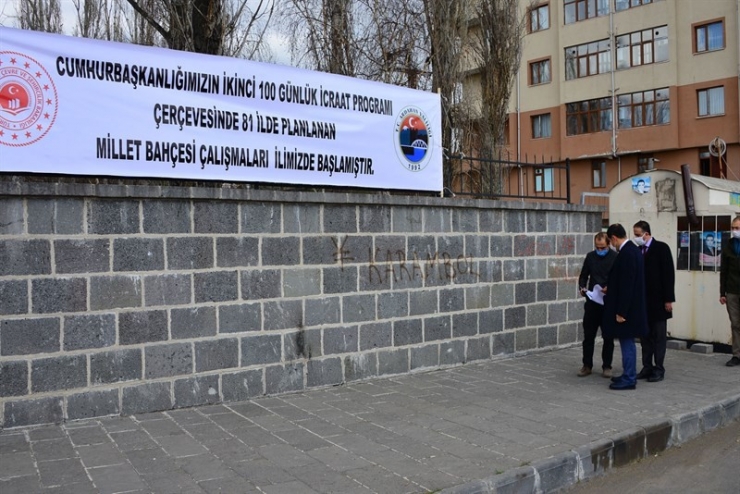 Millet Bahçesi Çalışmaları Başladı