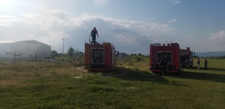 Denizli’de Hafif Hava Aracı Hangarında Yangın
