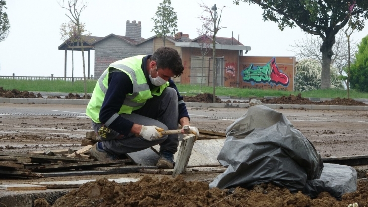 Ordu’da Sokaklar Issız Kaldı, İşçiler Görevine Devam Etti
