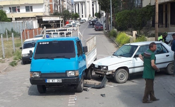 Edremit’te Kaza Ucuz Atlatıldı