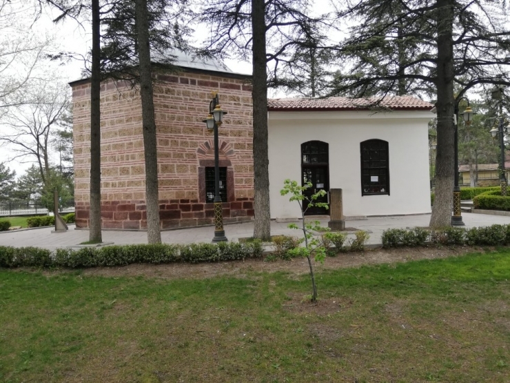 Ertuğrulgazi Türbesi Ramazan Ayında Boş Kaldı