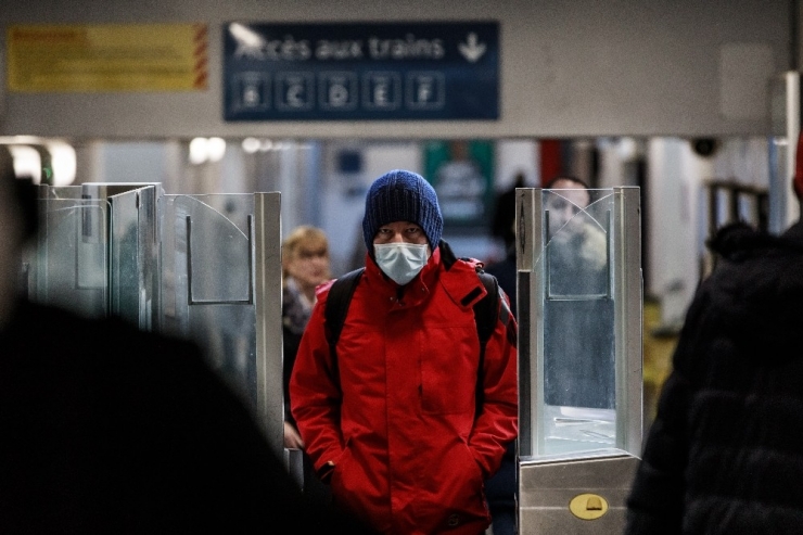 Fransa’da Son 24 Saatte Korona Virüsten 218 Ölüm