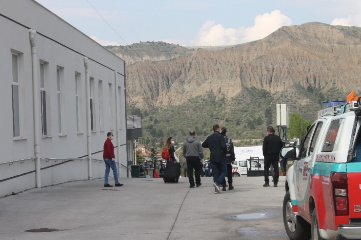 Çankırı’da Karantina Süresi Sona Eren 262 Vatandaş Evlerine Uğurlandı