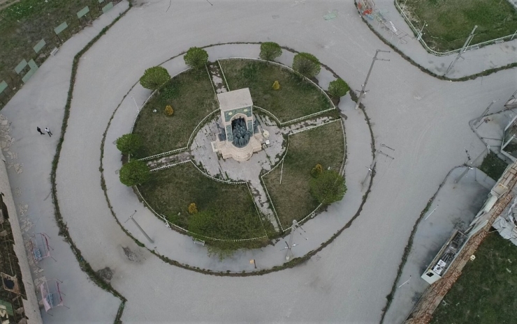 Eskişehir’deki Temsili Taksim Meydanı 1 Mayıs’ı İlk Defa Sessiz Geçirdi