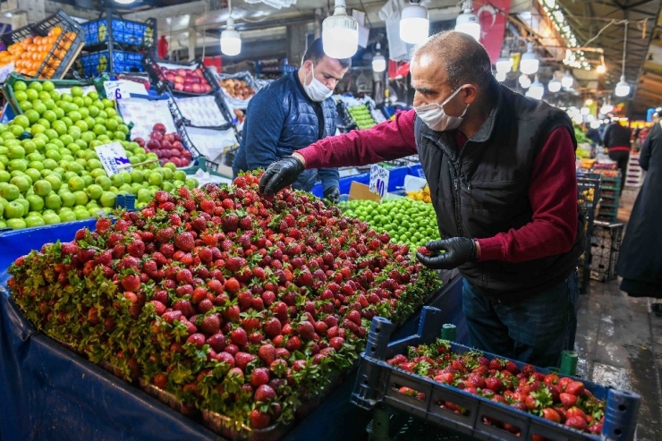 Başkent’te Korona Sürecinde 14 Bin 102 Ton Portakal Tüketildi