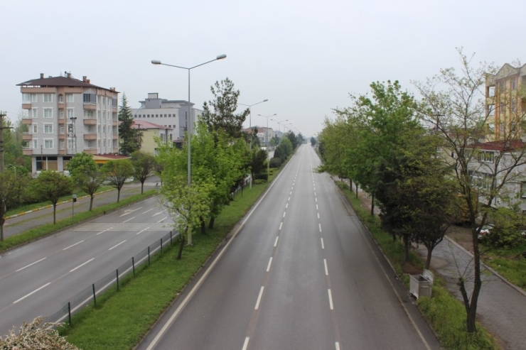 Çarşamba’da Sokaklarda Sessizlik Hakim