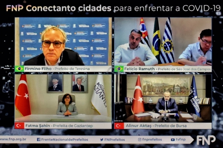 Türkiye, Pandemiyle Mücadelede Örnek