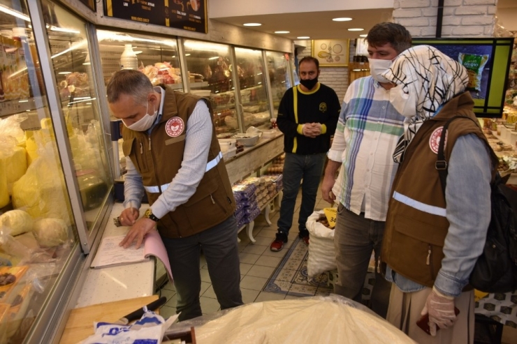 Gıda Denetimleri Ramazan’da Da Devam Ediyor