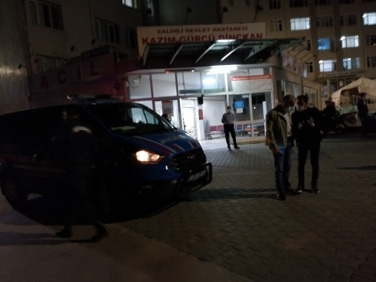 ’Zeytin Fidesini Kırdın’ Cinayetinde, Baba Ve Oğul Tutuklandı