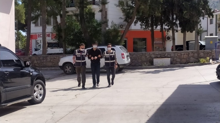 Dolandırıcılık Çetesinin Lise Öğrencisi Üyesi Yakalandı: Bilgisayarından Çıkanlar Şaşırttı