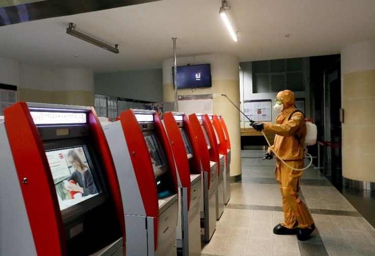 Rusya’da Covid-19 Vakasında Rekor Artış