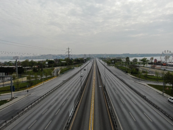 3 Gün Sürecek Kısıtlama İle E-5 Kara Yolu Boş Kaldı