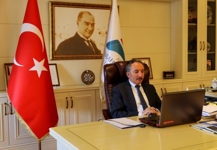 Rektör Karabulut, Yök Başkanı Saraç’ın Başkanlığında Toplantıya Katıldı