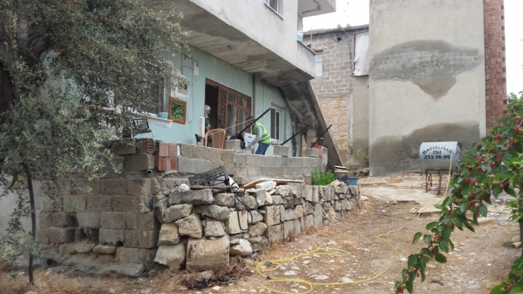 Akdeniz’de 30 Bin Adet Ramazan Kolisinin Dağıtımına Başlandı