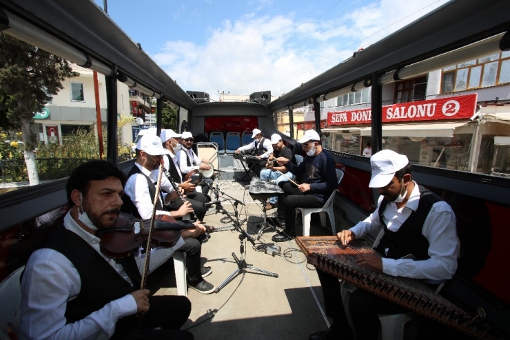 Kaş Ve Demreli Vatandaşlar 1 Mayıs’ı Konserle Kutladı