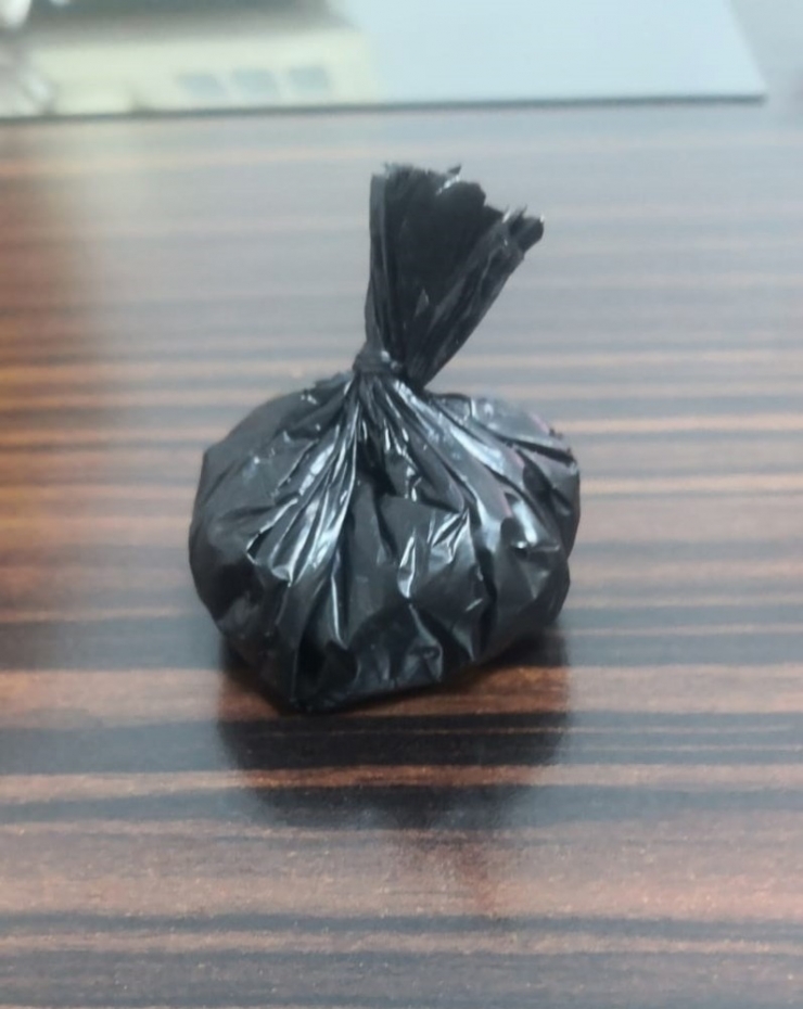 Kısıtlamaya Uymayıp Sokağa Çıkan Şahıslarda Uyuşturucu Ele Geçirildi