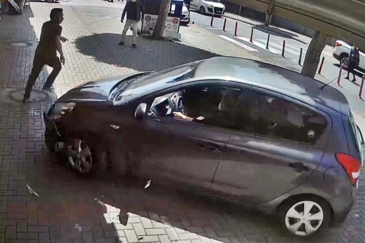 Antalya’da İnanılmaz Kurtuluş Kameralara Yansıdı