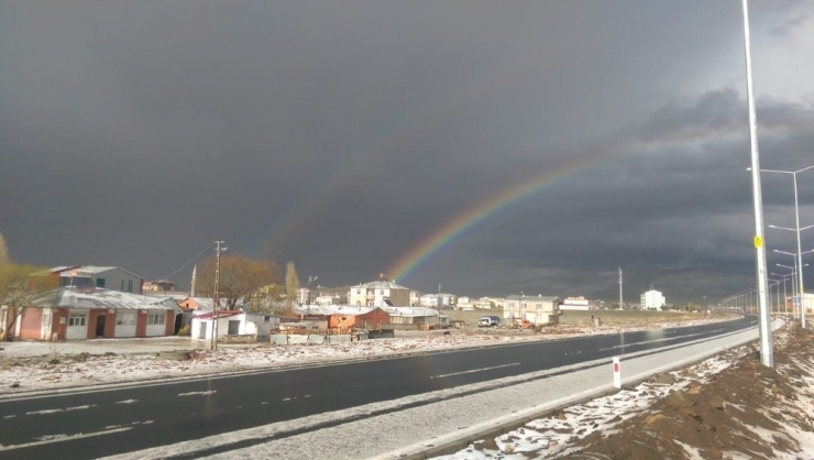 Ardahan’da Dolu Ekili Alanlara Zarar Verdi