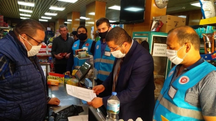 Din Görevlileri 25 Kişinin 8 Bin 500 Tl’lik Veresiye Bakkal Borcunu Ödedi