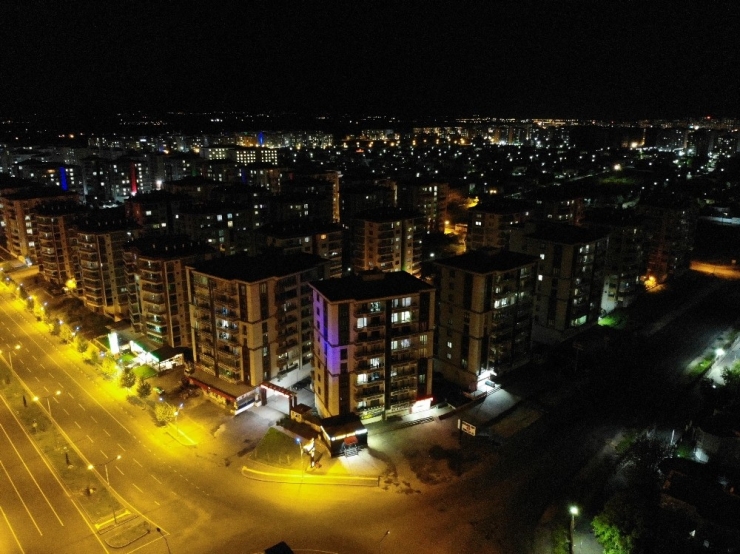 Diyarbakır’da Boş Sokaklar Drone İle Görüntülendi