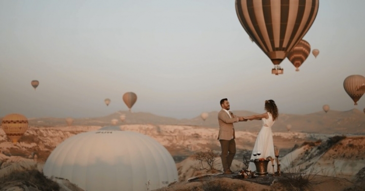 Korona Virüs Yeni Evlenecek Çiftleri Bunalıma Soktu