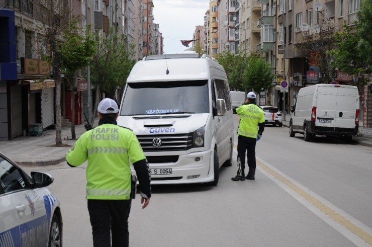 Emniyet Kısıtlama Kontrollerine Aralıksız Devam Ediyor