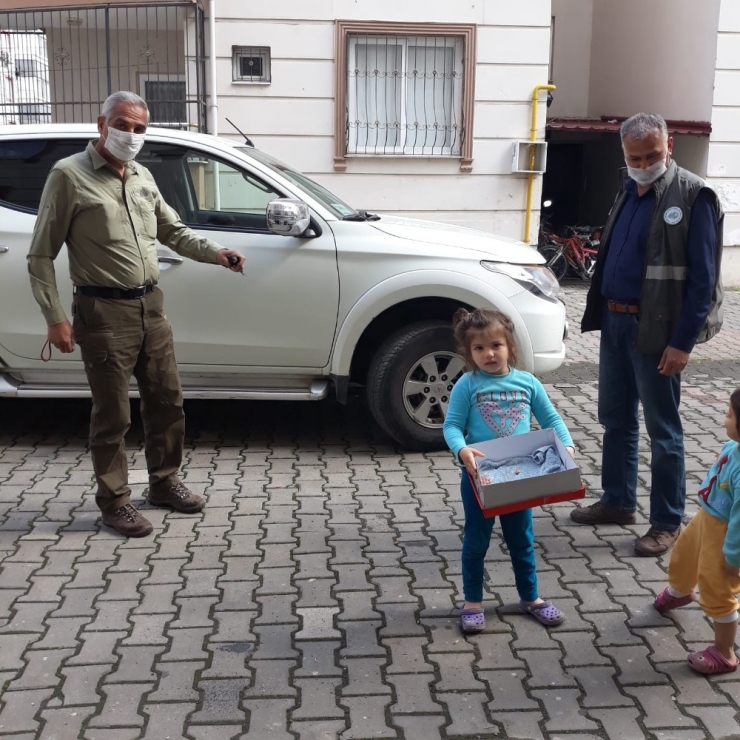 Payas’ta Yaralı Bulunan Ebabil Kuşu Tedavi Altına Alındı