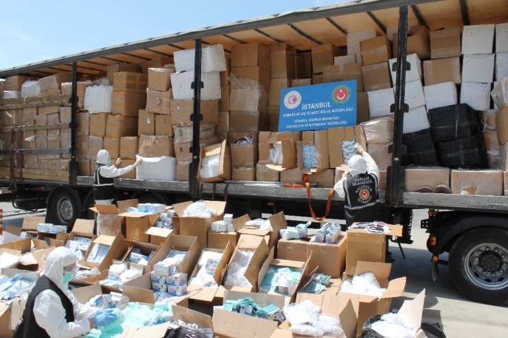 1 Milyon 170 Bin Türk Liralık Kaçak Tıbbi Koruyucu Malzeme