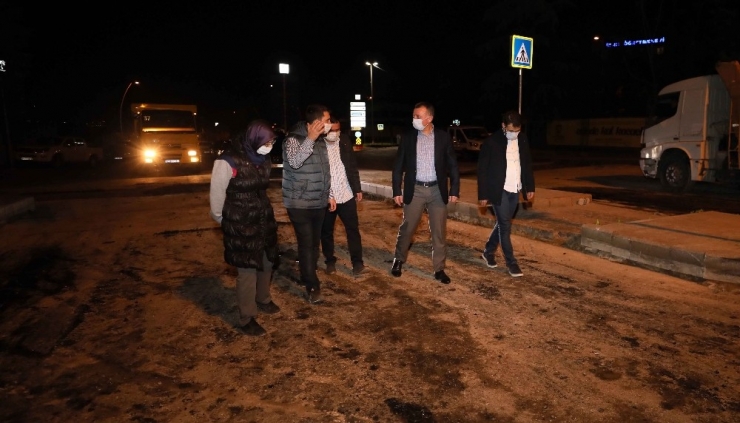 Başkan Büyükakın, Gece Denetimlerini Sürdürüyor