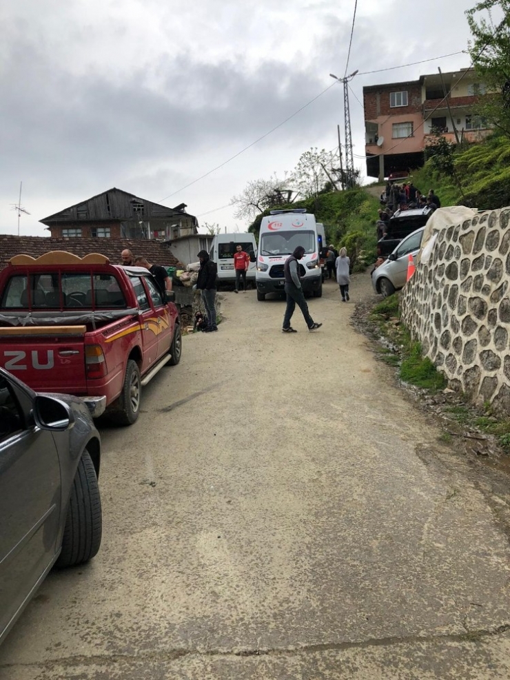 Rize’de Muhtar Ve Eşi Arazi Anlaşmazlığı Nedeniyle Silahla Vurularak Öldürüldü