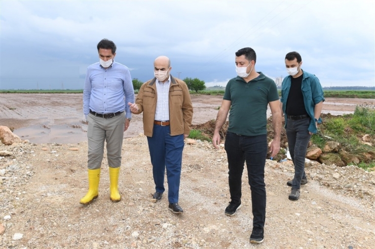 Vali Demirtaş, Yağışlardan Etkilenen Dere Yataklarında İncelemelerde Bulundu