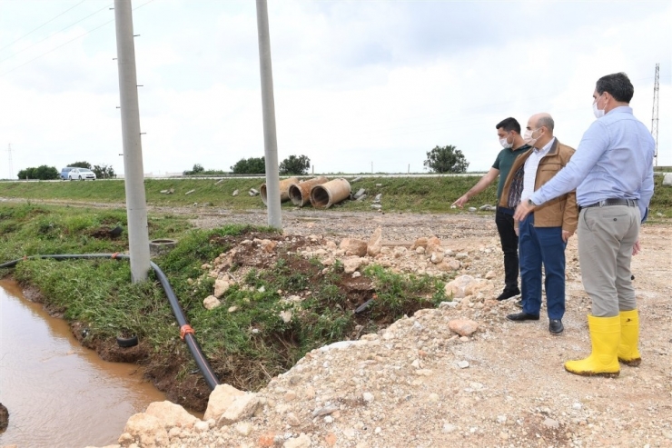 Vali Demirtaş, Yağışlardan Etkilenen Dere Yataklarında İncelemelerde Bulundu