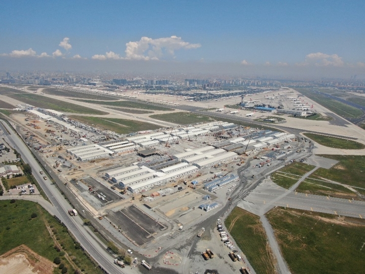 Yeşilköy Hastanesine İlk Ofis Malzemeleri Geldi