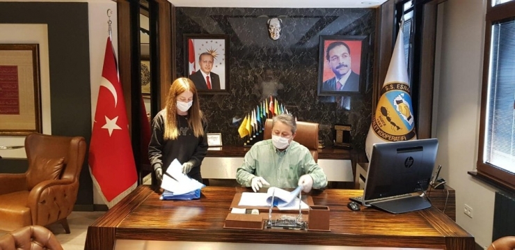 Esnaflara Kredi Desteği Devam Ediyor