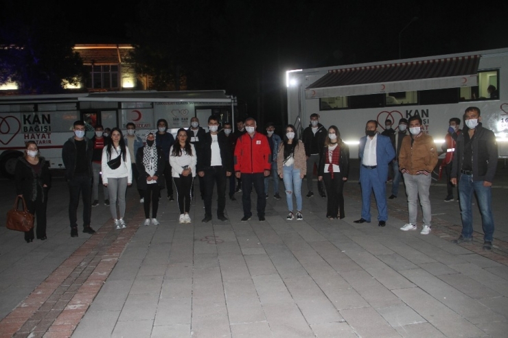 Elazığlı Dizi Oyuncularından Kan Bağışı Çağrısına Destek