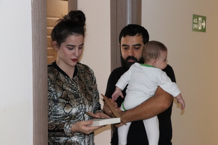 Karaman’da Karantinadaki Gurbetçi Vatandaşlara Bakandan Kitap Sürprizi