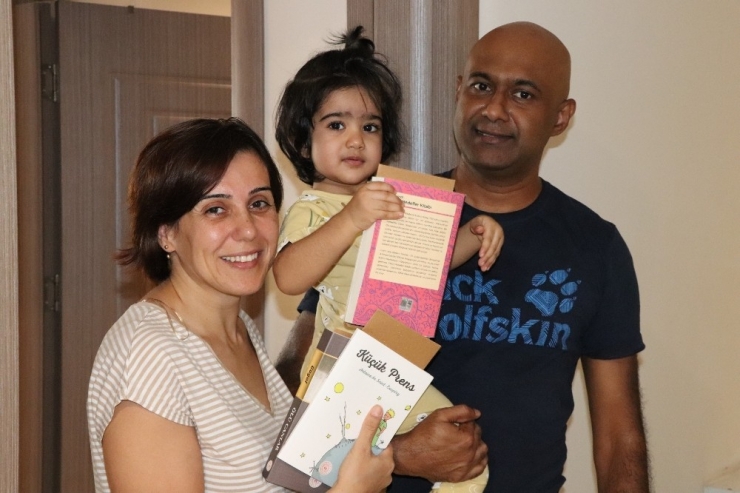 Karaman’da Karantinadaki Gurbetçi Vatandaşlara Bakandan Kitap Sürprizi