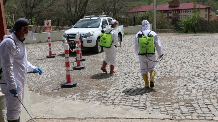 İspir Belediyesi 130 Bin Maske Dağıttı