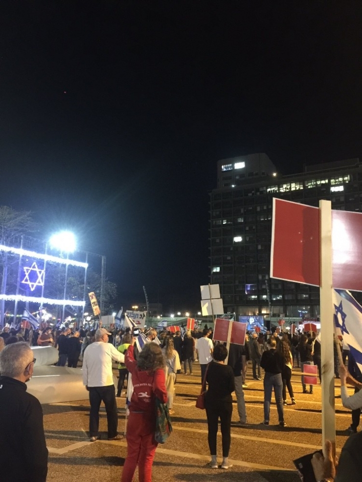 İsrail’de Netanyahu Protestoları Devam Ediyor