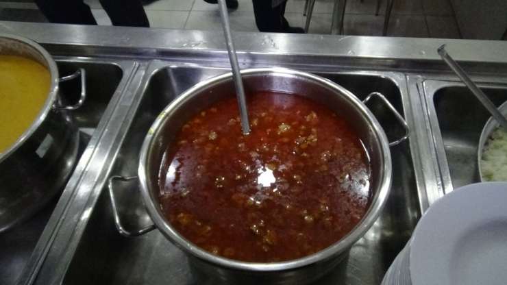 Pendik’te Sağlık Çalışanlarına İftar Yemeği Servisi