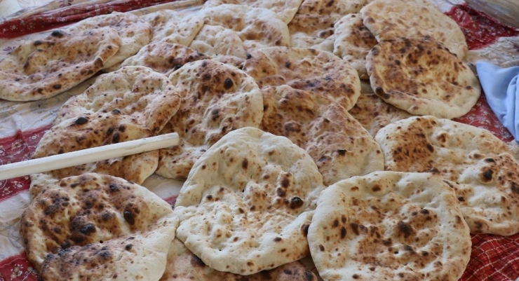 Virüse Karşı Ele Ele Verip Fırın Yaptılar