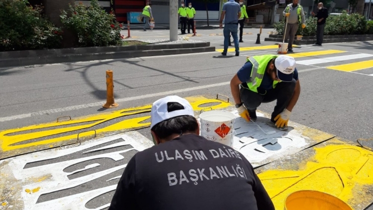 Sokağa Çıkma Kısıtlamasında Yol Şeritleri Yenilendi