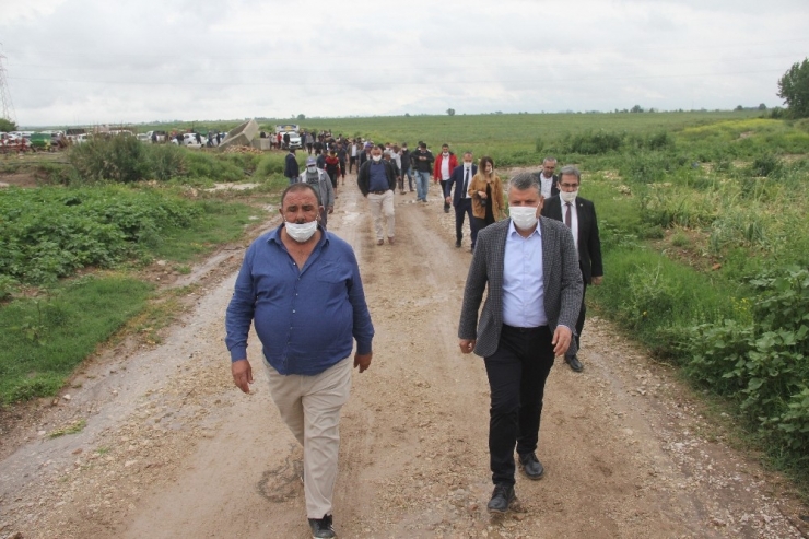 Çiftçiler: "Fiyat Farkının Sebebi Biz Değiliz"