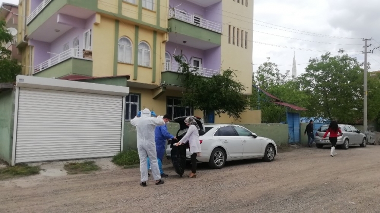 Gölbaşı İlçesinde Filyasyon Ekibi Tarama Testleri Yaptı