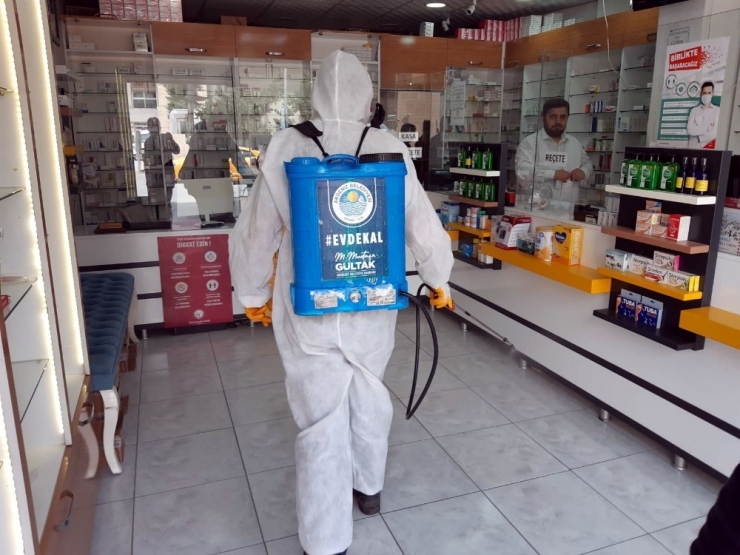 Akdeniz’de Dezenfekte Çalışmaları Aralıksız Sürüyor